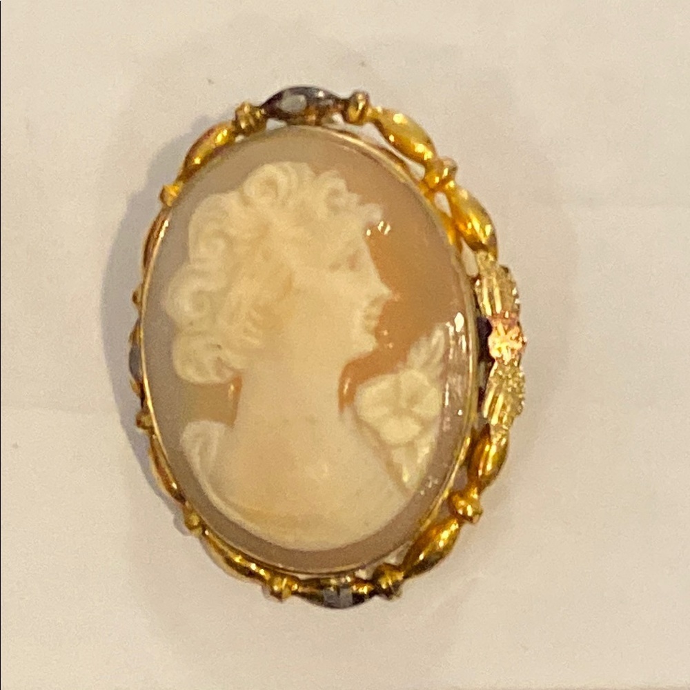 Vintage 12K Gold filled Cameo Brooch/ Pendant Hand Carved AD Marked - Picture 5 of 15